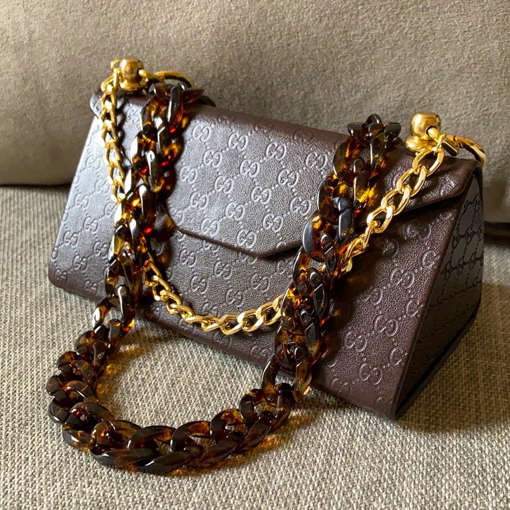 Gucci sunglasses case with bag straps NEW